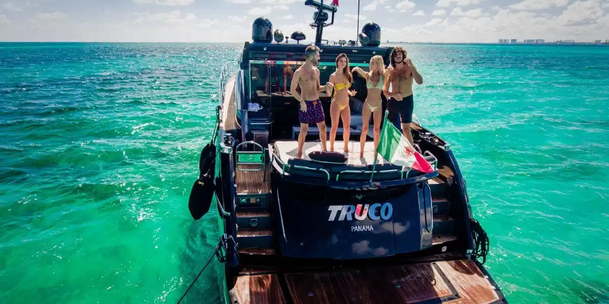 yacht experiences Riviera Maya